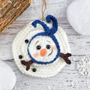 Melted Snowman Crochet Pattern